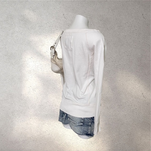 Vintage Y2K Abercrombie Wide Neck “92” Sweatshirt - Picture 4 of 7